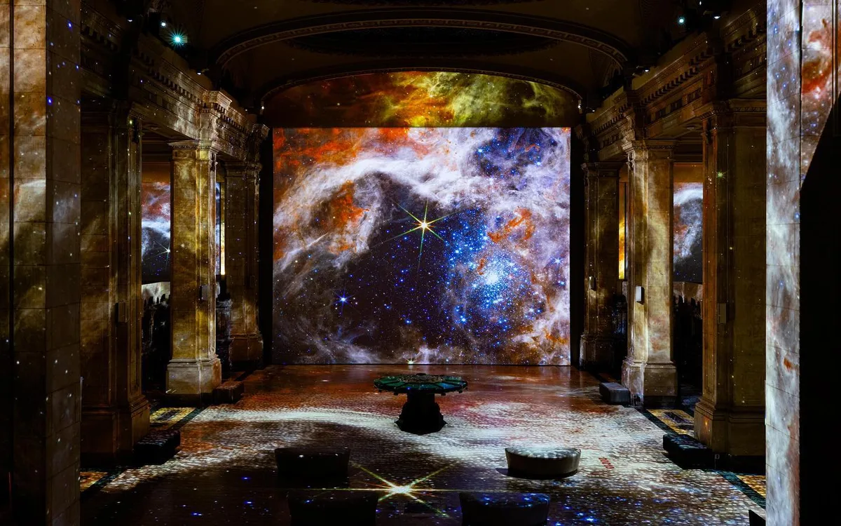 Images for Critics are over the moon for this one: “reaches new heights” “Out of this world “Prepare to be blown away” “From a whole other planet” Thanks to , she aimed for the stars.
